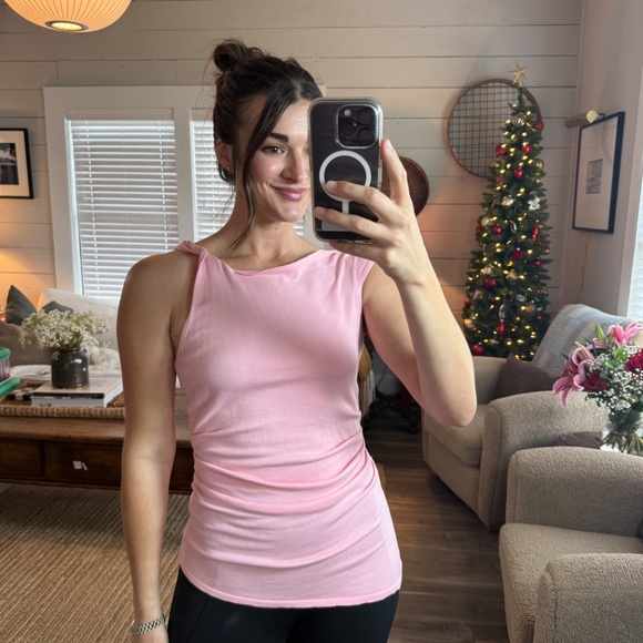 Mango Twist Sleeveless Knit Top - Picture 3 of 3